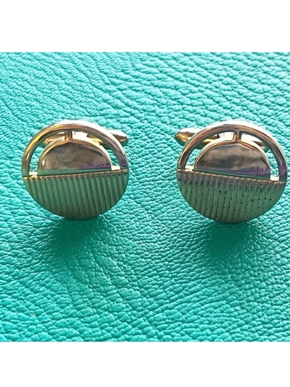 SWANK Cufflinks Gold Tone Round Mid Century Bullet Signed Classic Vintage